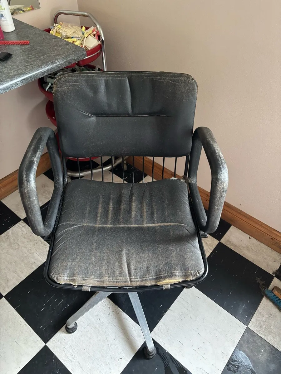 Salon equipment - Image 4