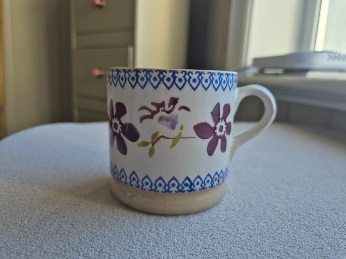 Nicholas Mosse Pottery  4 X small mugs - Image 3