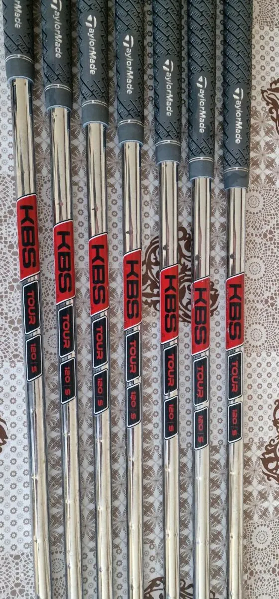 P770 Taylormade irons (Lefthaded ) - Image 3