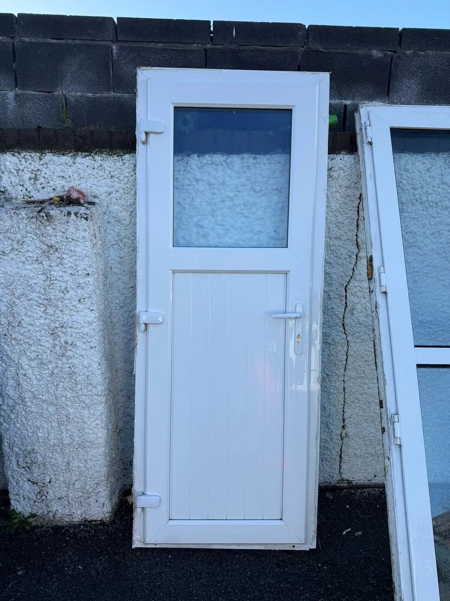 Pvc, Back door - Image 2
