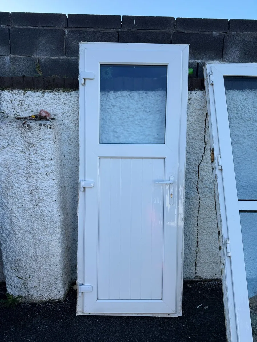 Pvc, Back door - Image 3