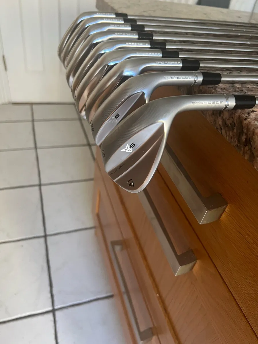 Taylormade P790 irons - Image 1