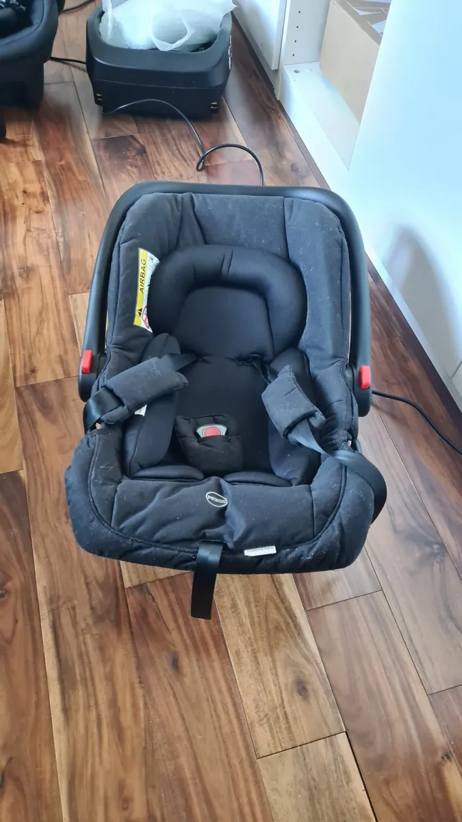 Baby Car Seat - Image 3