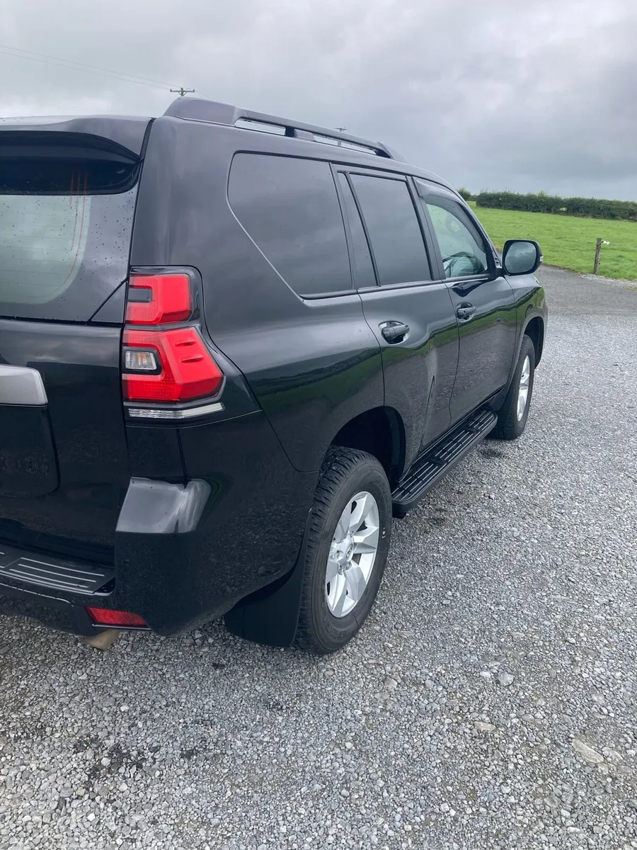 Toyota Landcruiser - Image 3