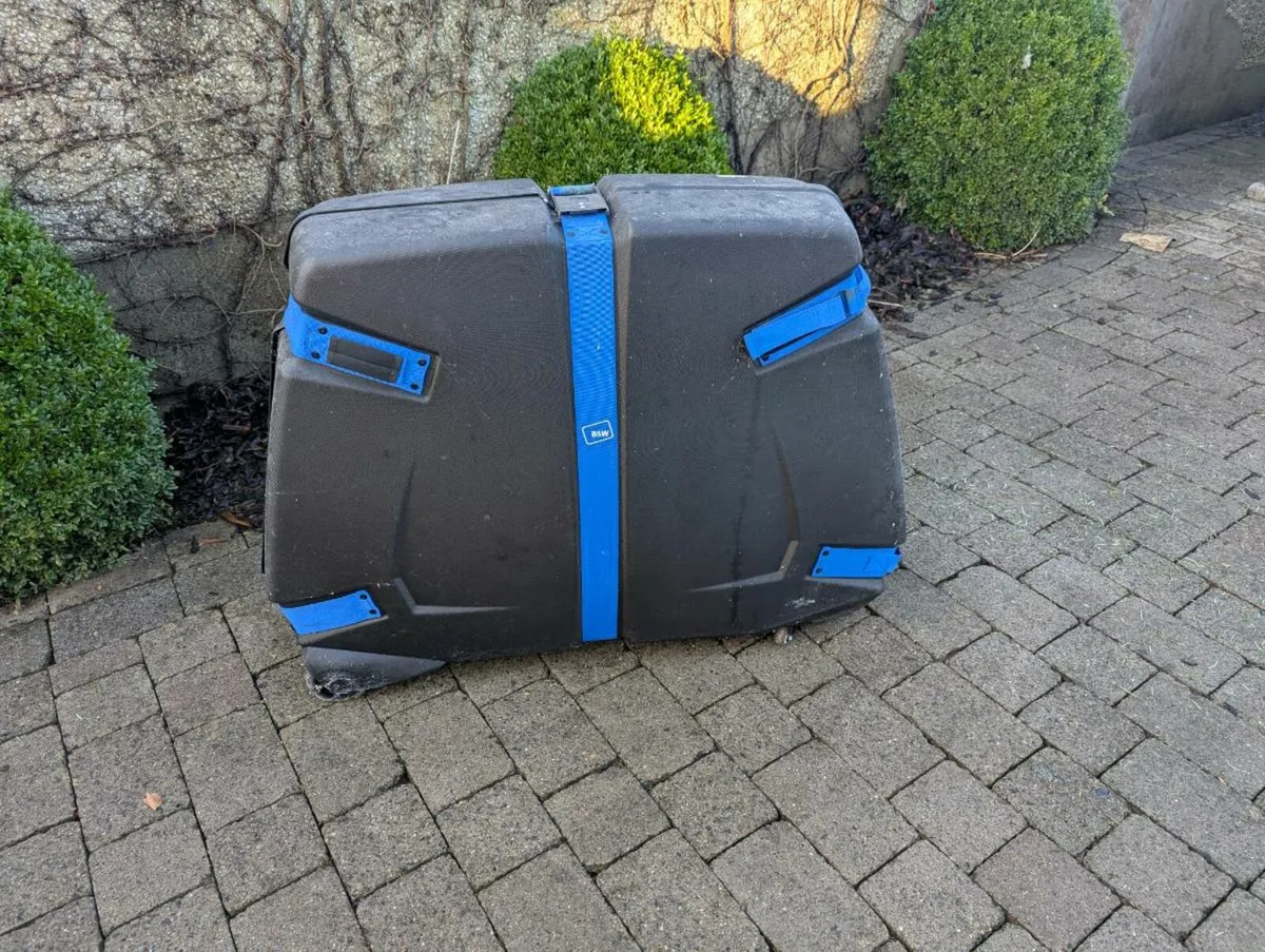 B&W Hard Shell Bike Travel Box – Airline Safe - Image 1