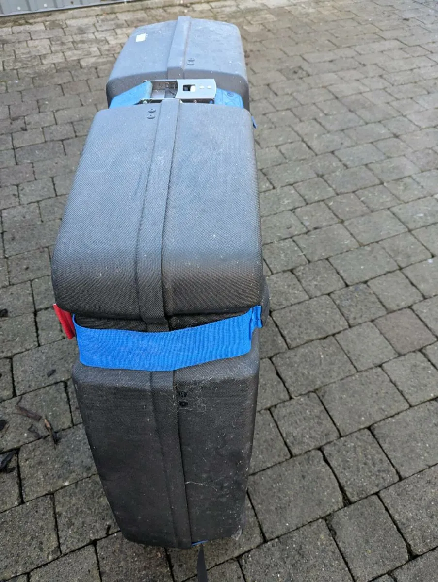 B&W Hard Shell Bike Travel Box – Airline Safe - Image 4