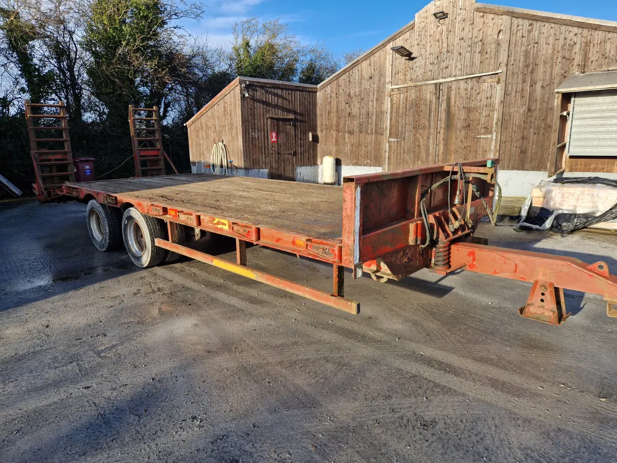 NC low loader - Image 1