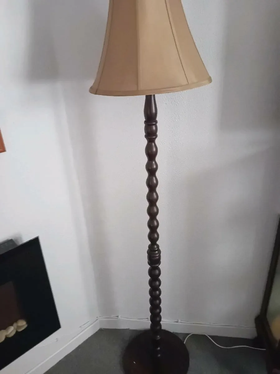 Standing lamp - Image 1