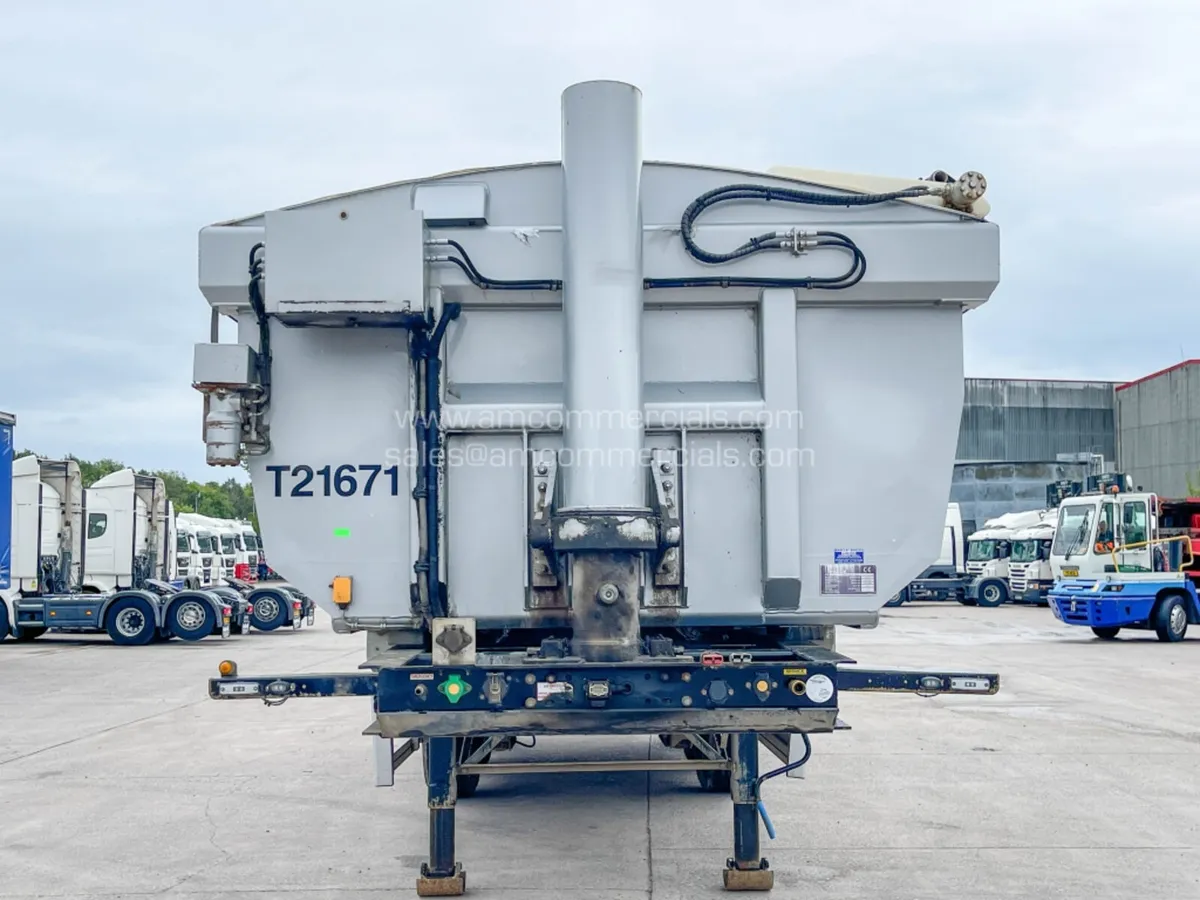 2017 WILCOX BULK TIPPING TRAILER - Image 2