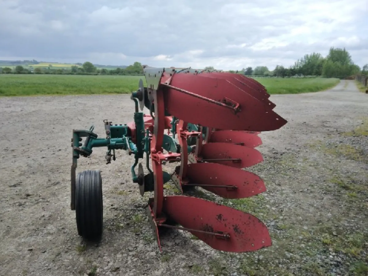 KV 5F ES200 NO 8 PLOUGH - Image 4