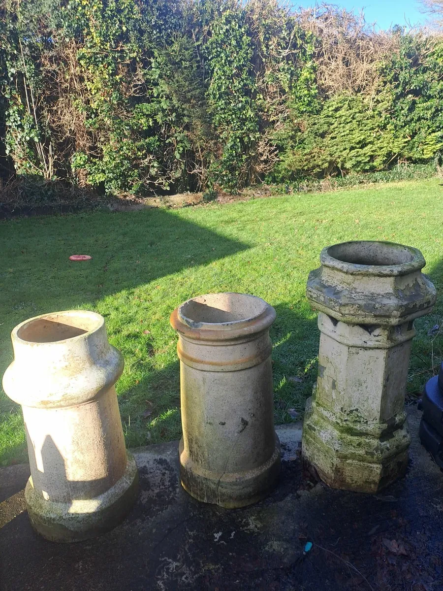 Chimney pots - Image 1