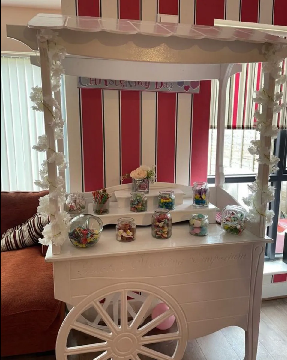 Candy Cart fully stocked - Image 3