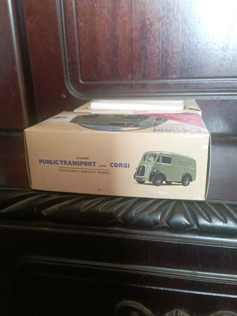 CORGI CLASSIC MORRIS J VAN SOUTHDOWN DIE - CAST - Image 4