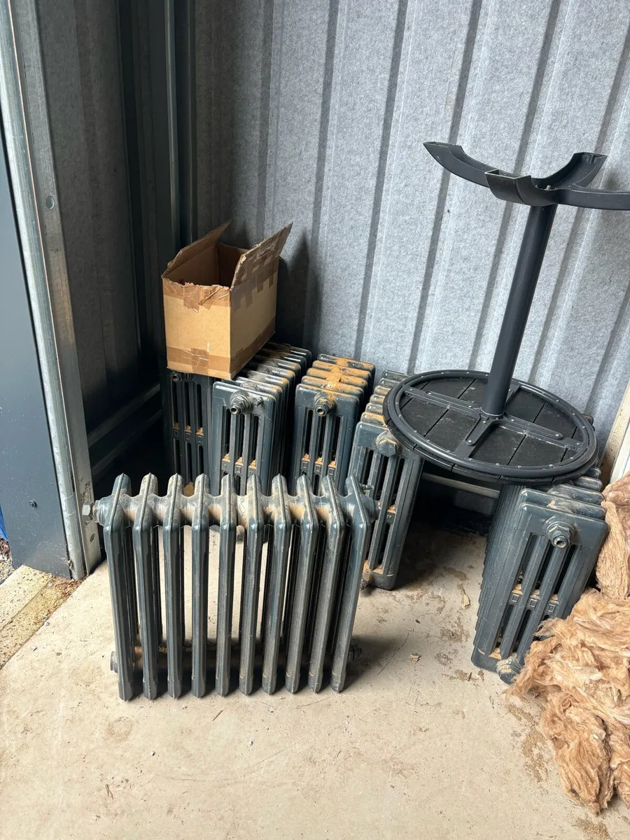 Cast iron radiators original - Image 1