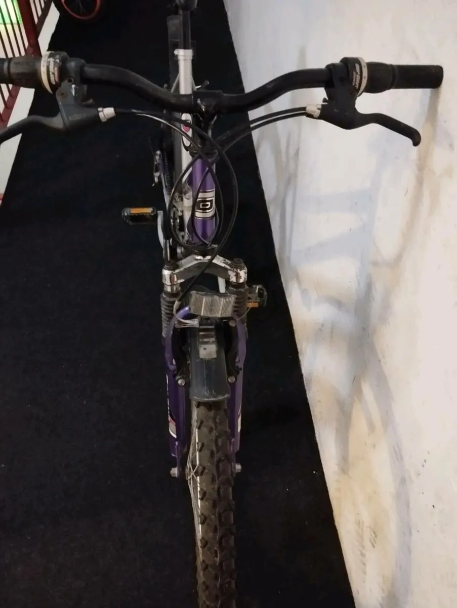 Ladies 26inch bike - Image 4