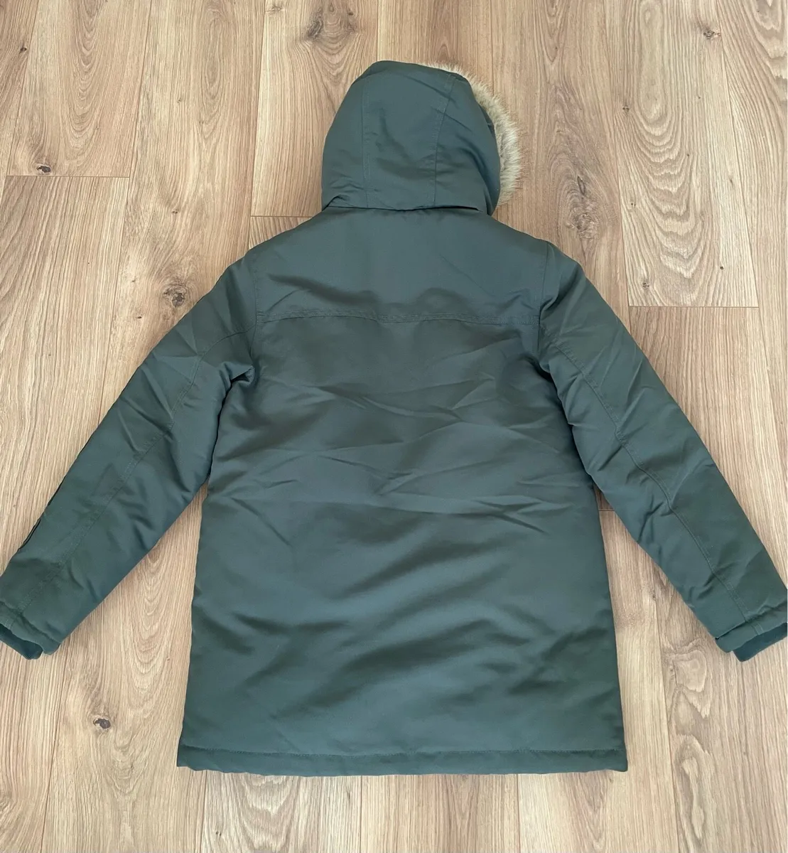 Boys Tommy Hilfiger coat - Image 3