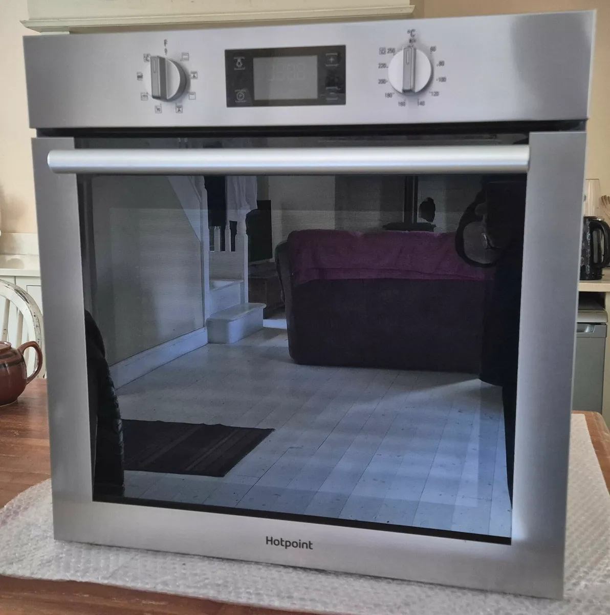 HOTPOINT - Class 4 SA4 544 H IX oven - Image 1