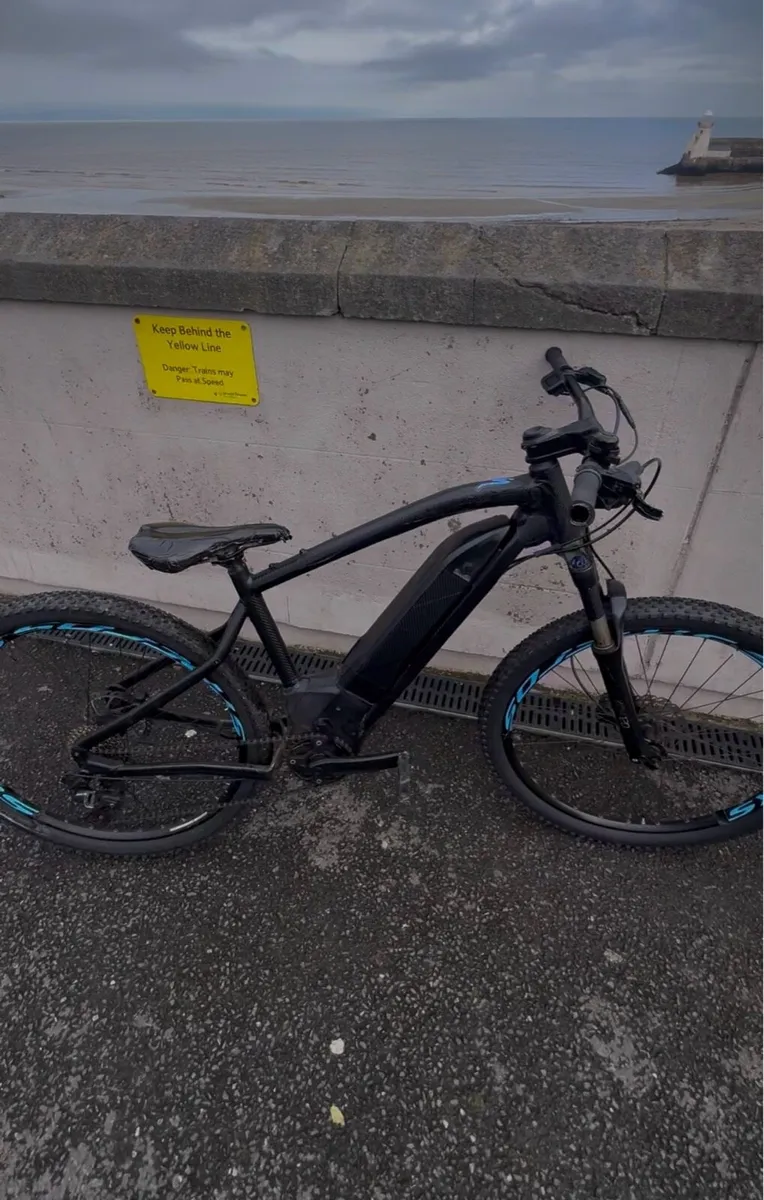 Rockrider EST500 electric mountain bike - Image 4