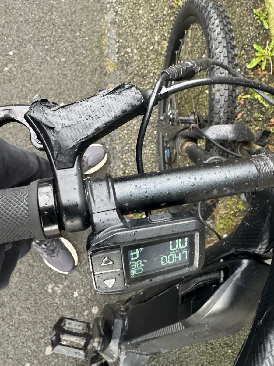 Rockrider EST500 electric mountain bike - Image 2