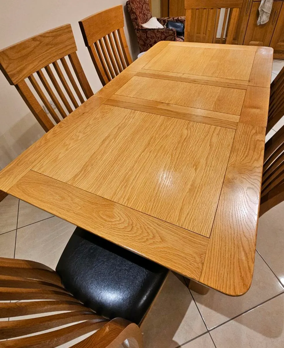 Oak 4ft Extending Dining Table [immaculate] - Image 4