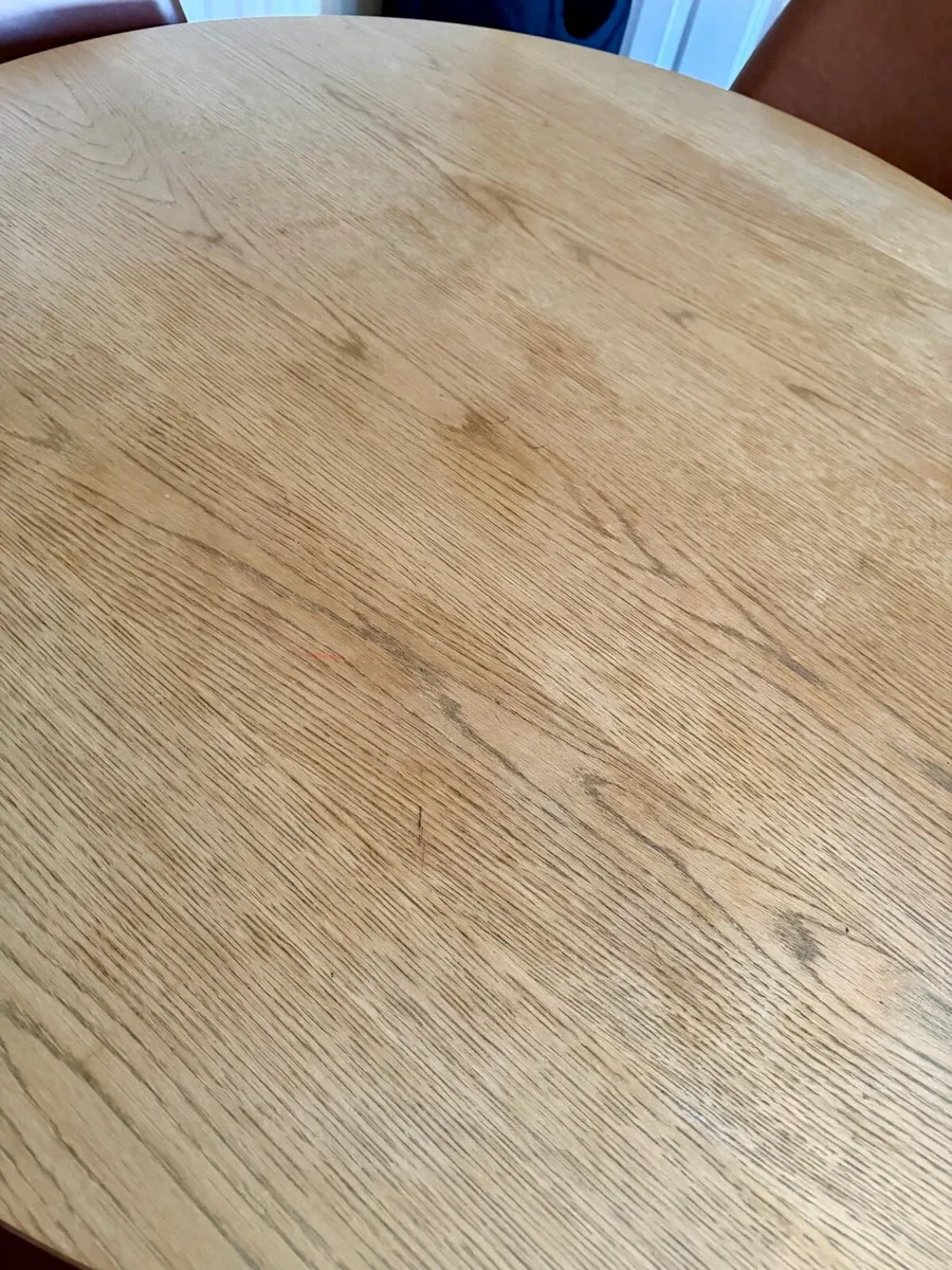 Kitchen table with chairs - Image 2