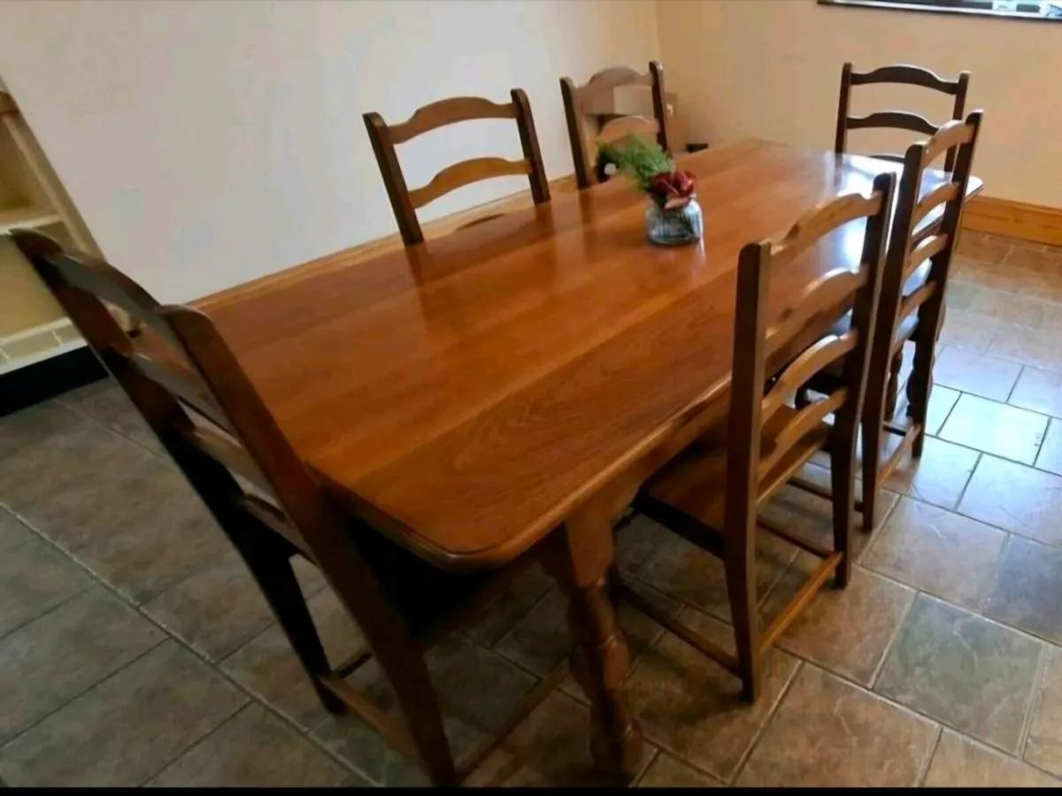 Teak dining table 6 x 3 ft + 6 chairs- excellent c - Image 2