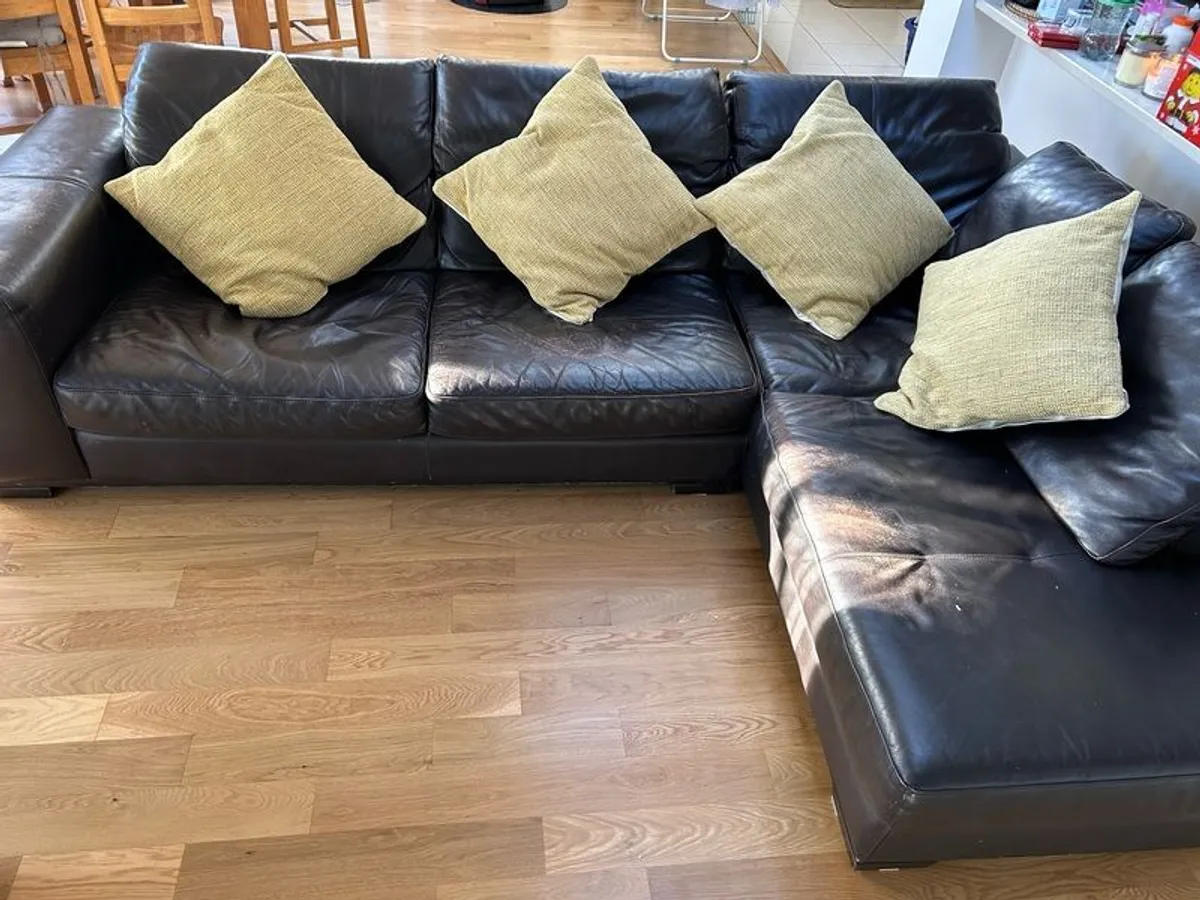 Corner L-Shaped Leather Sofa - Image 1