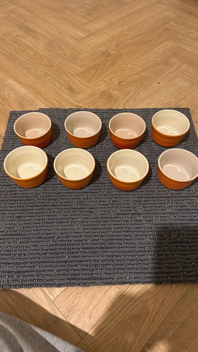 Le creuset pots pans salt pepper shakers etc - Image 3