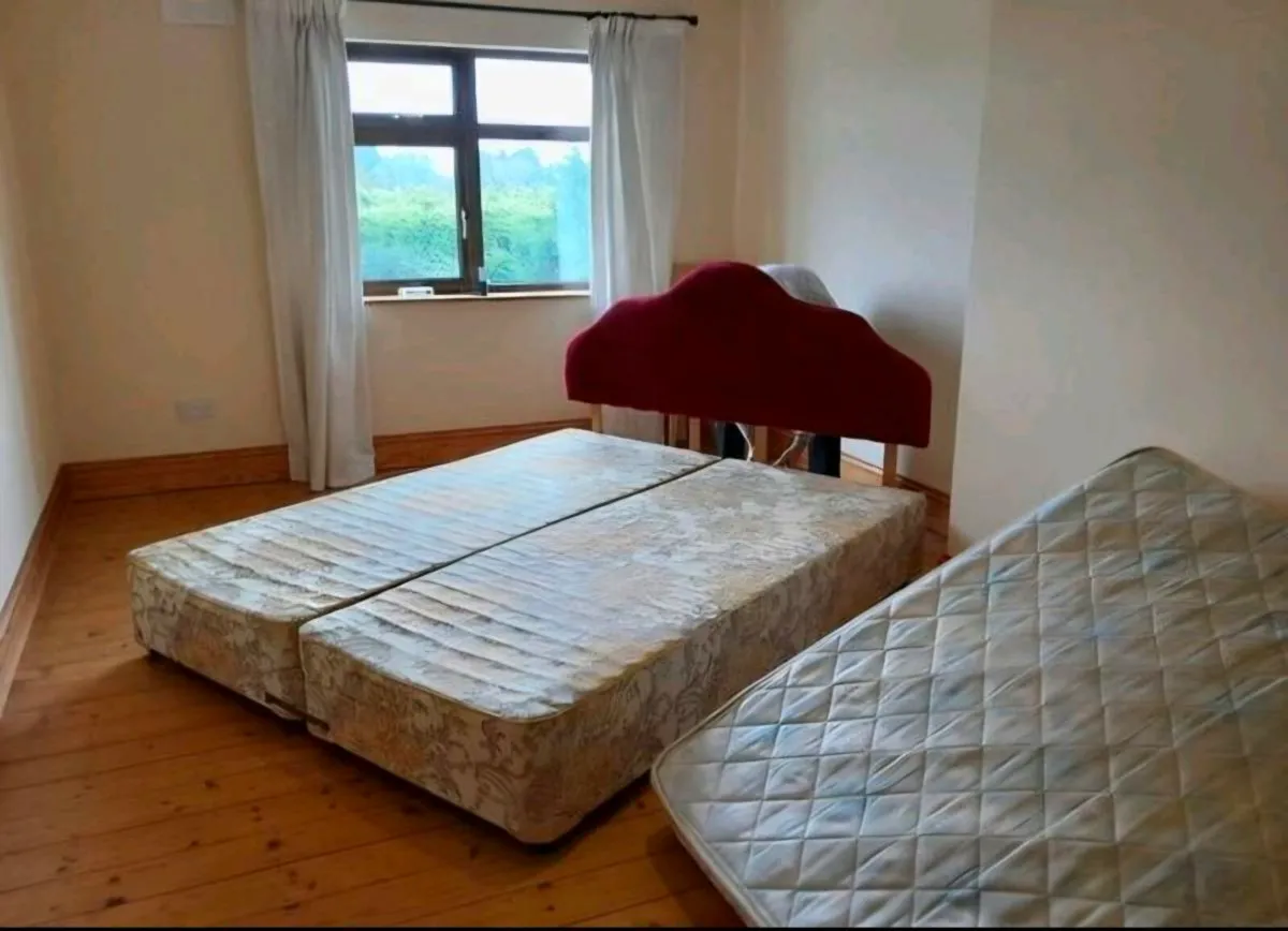 Single Devan bed base x2& double mattress & headbo - Image 4