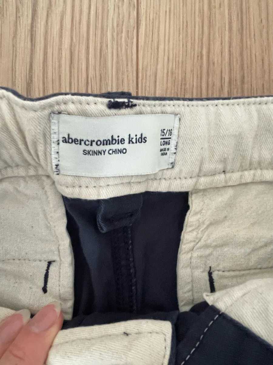 Abercrombie boys trousers chinos - Image 3