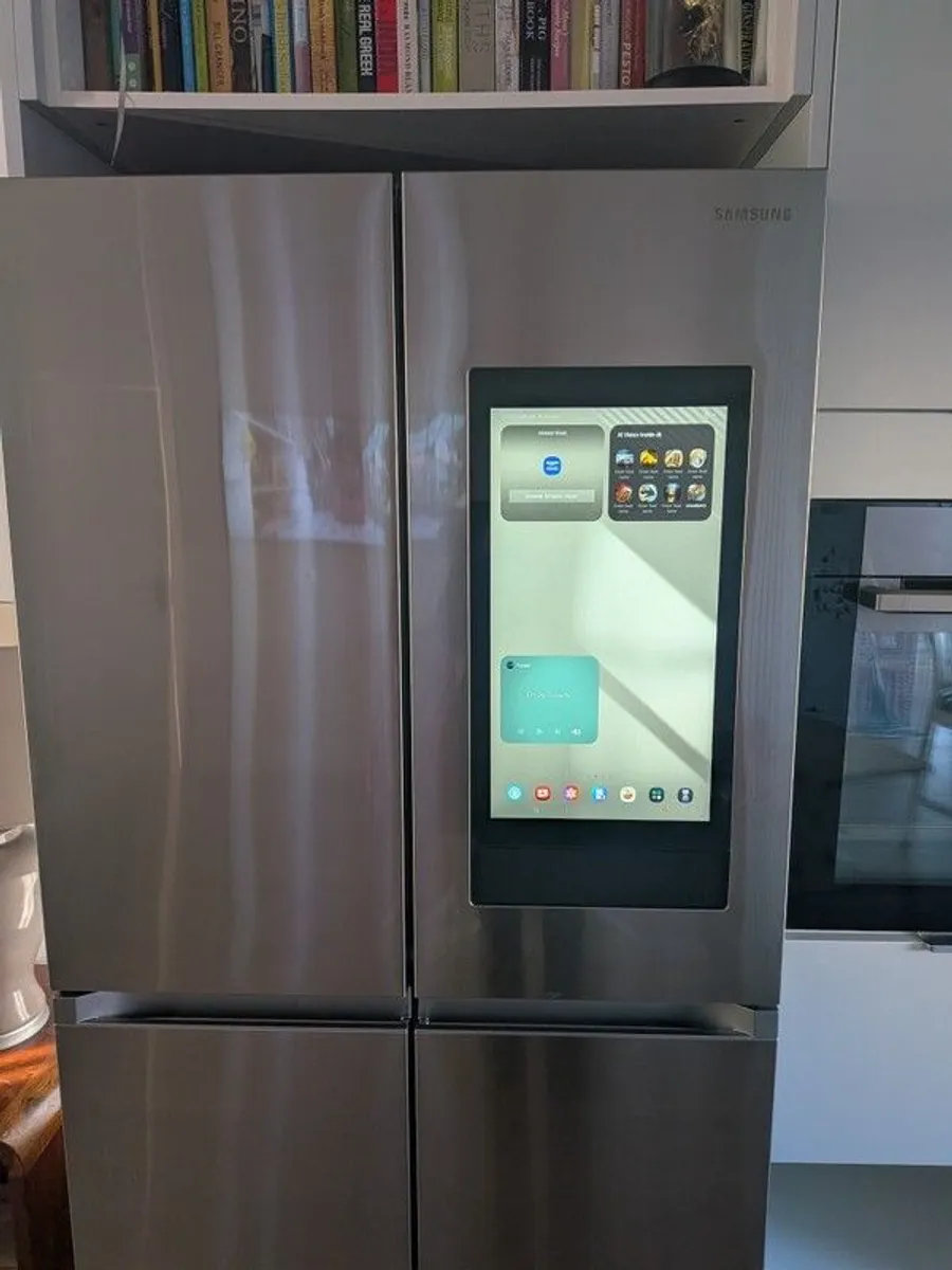 Samsung Fridge freezer AI - Image 2