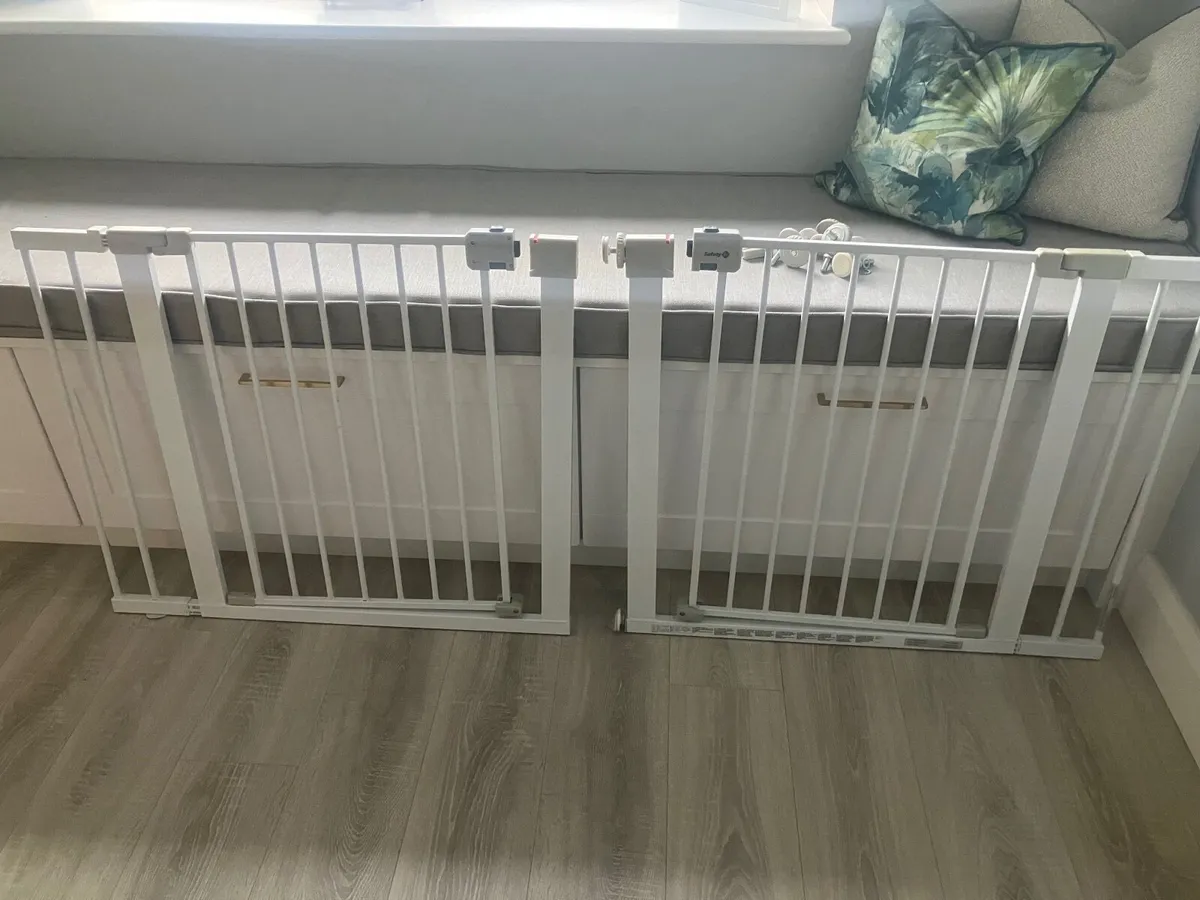 Safety stair gate - Image 1