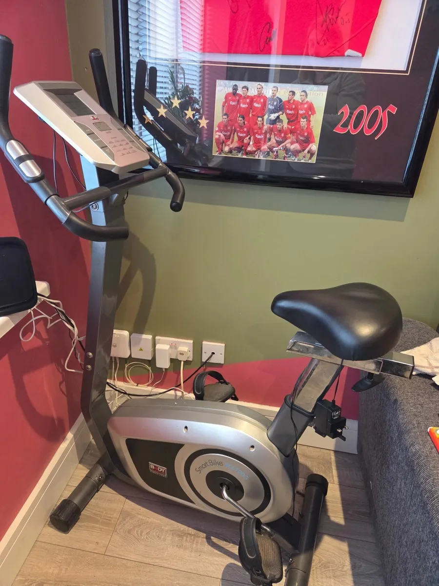 Exercise bike - Image 1