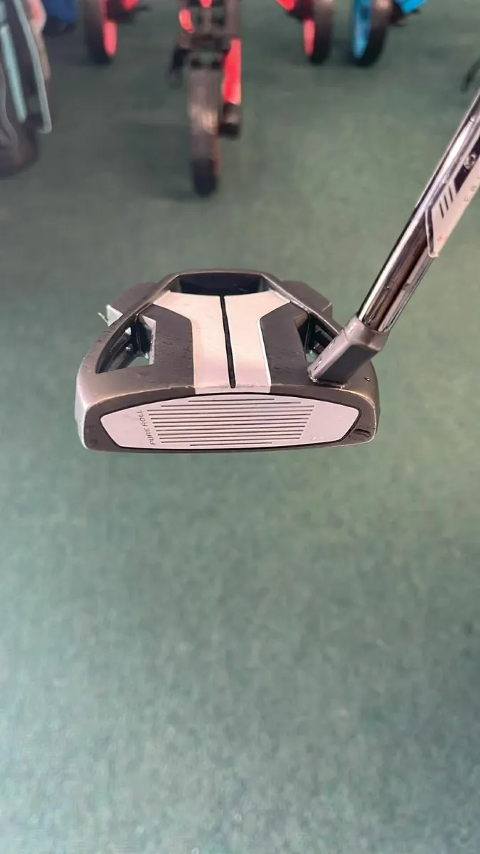 Taylormade Spider Tour X 34' New €349 Now €249 - Image 4