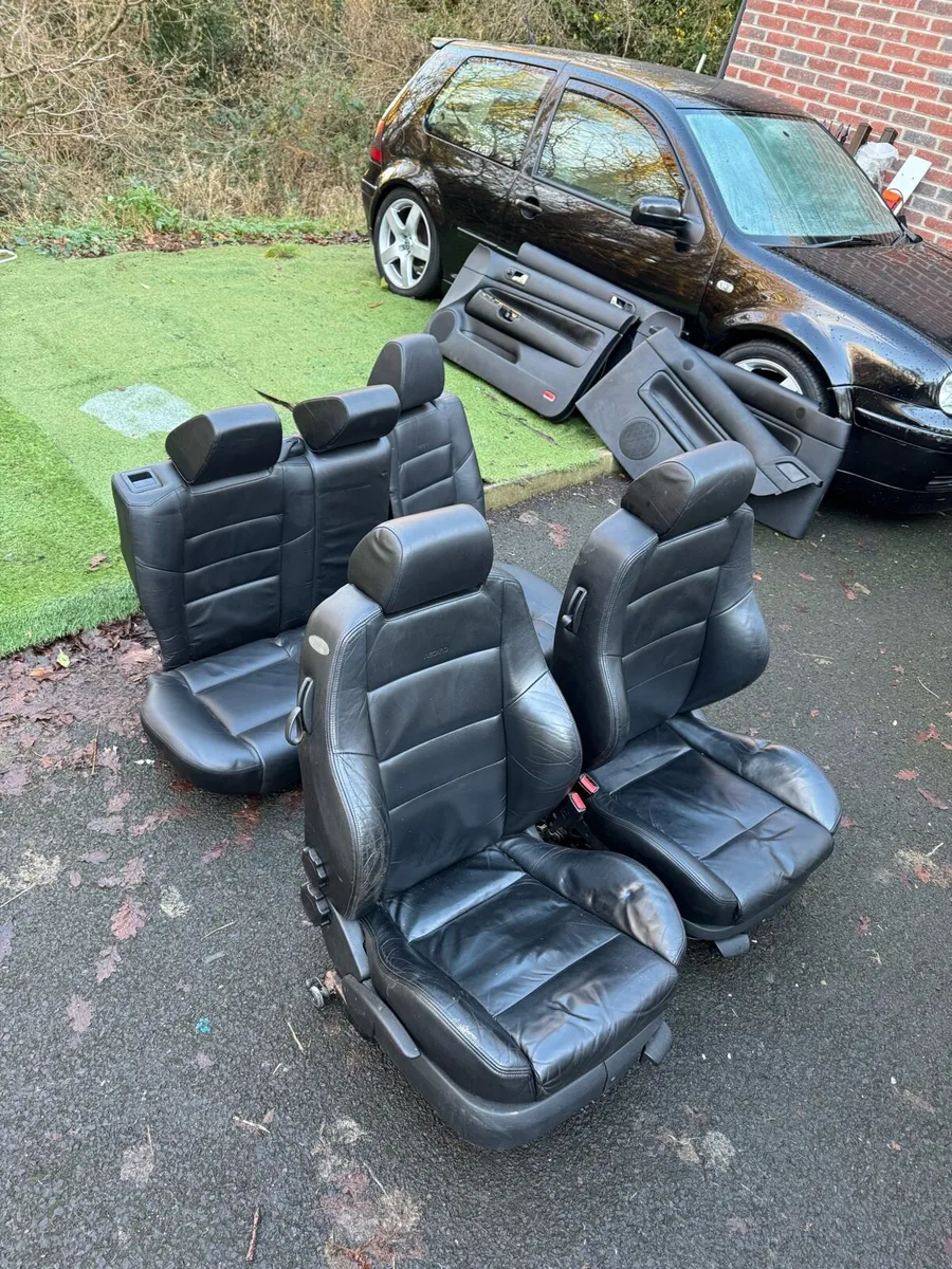 Mk4 golf recaro heated leather seats 3 door and 5 - Image 4