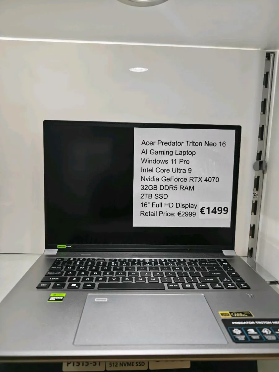 Acer Predator Triton Neo 16