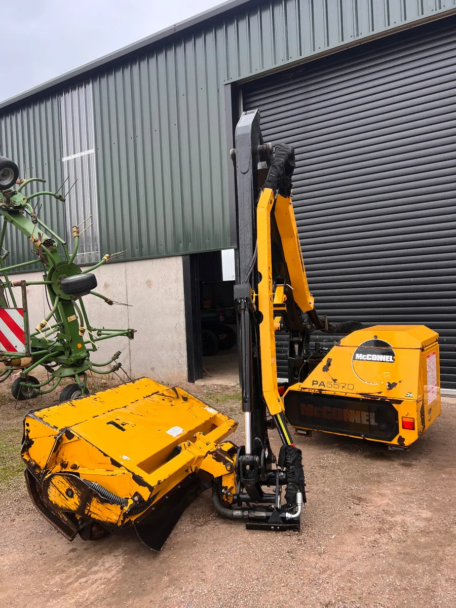 McConnel PA5570 Hedgecutter - Image 2