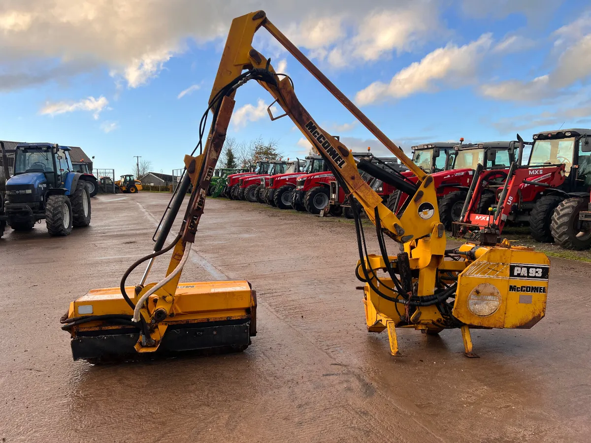 McConnel PA93 Hedgecutter - Image 3