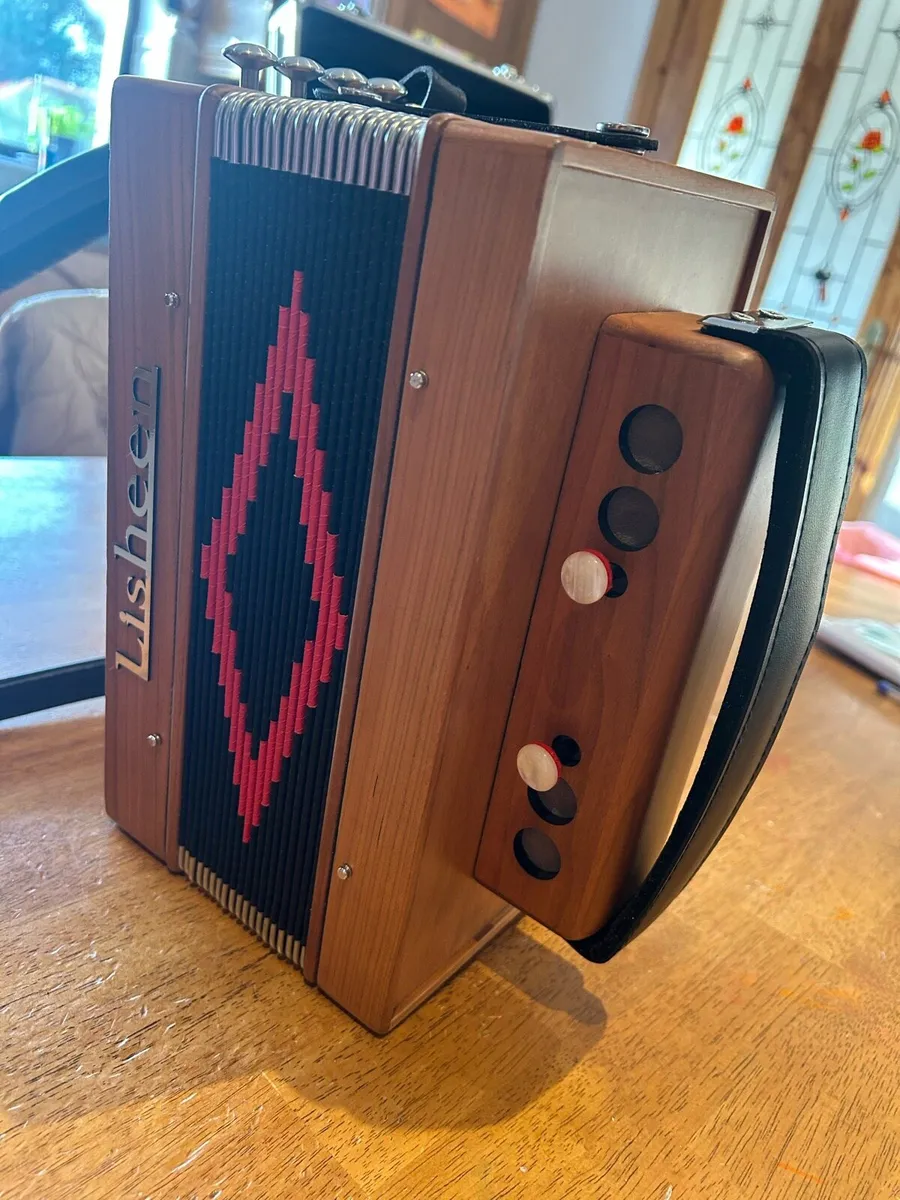 Melodeon - Image 3
