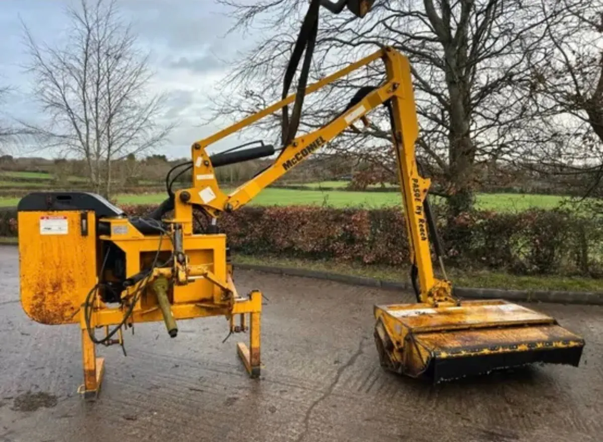McConnel PA50E Hedgecutter - Image 1