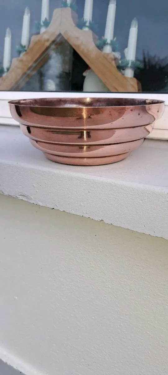 Old brass  plant por - Image 1