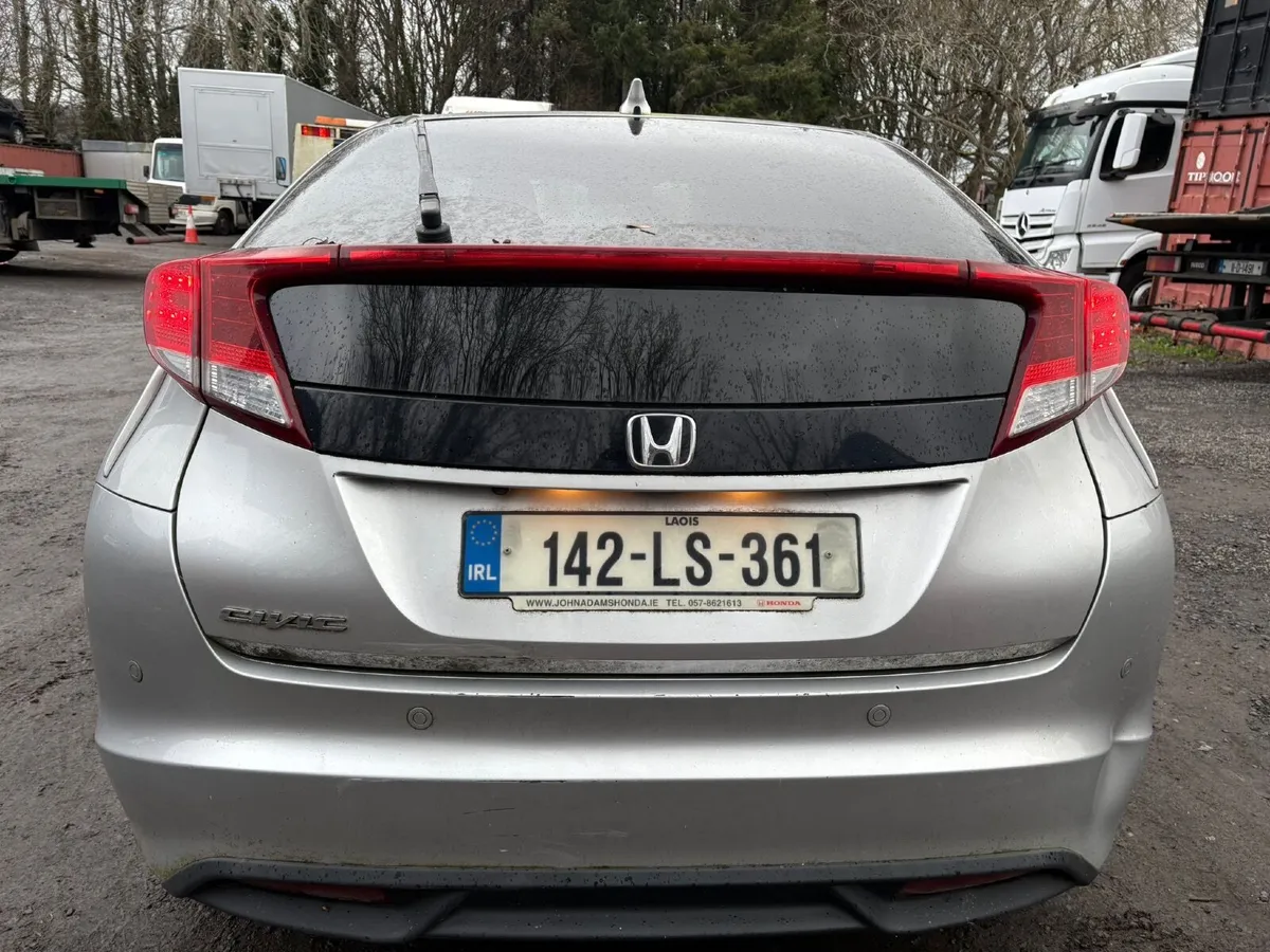 Honda civic Automatic - Image 2