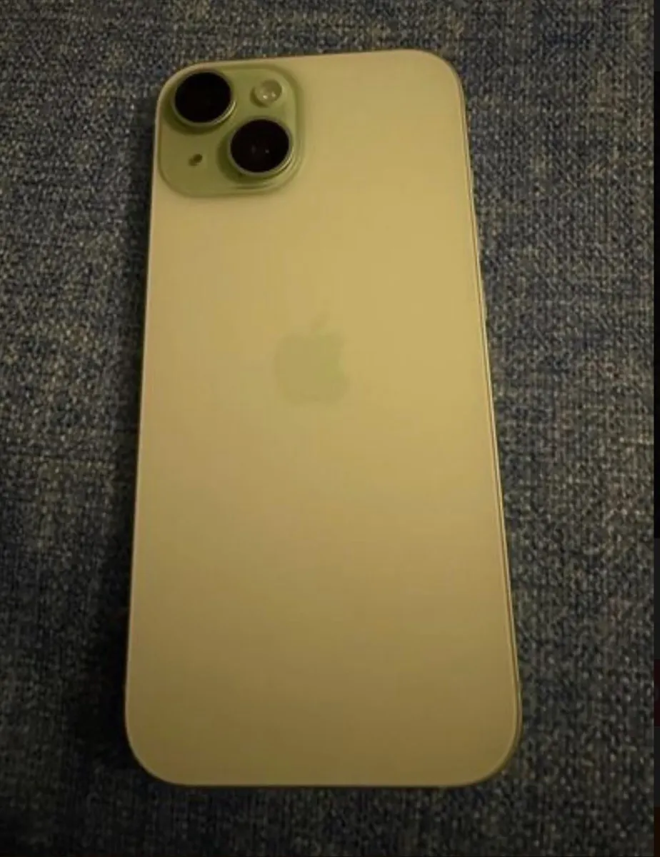 Iphone 15 in excellent condition - Image 1