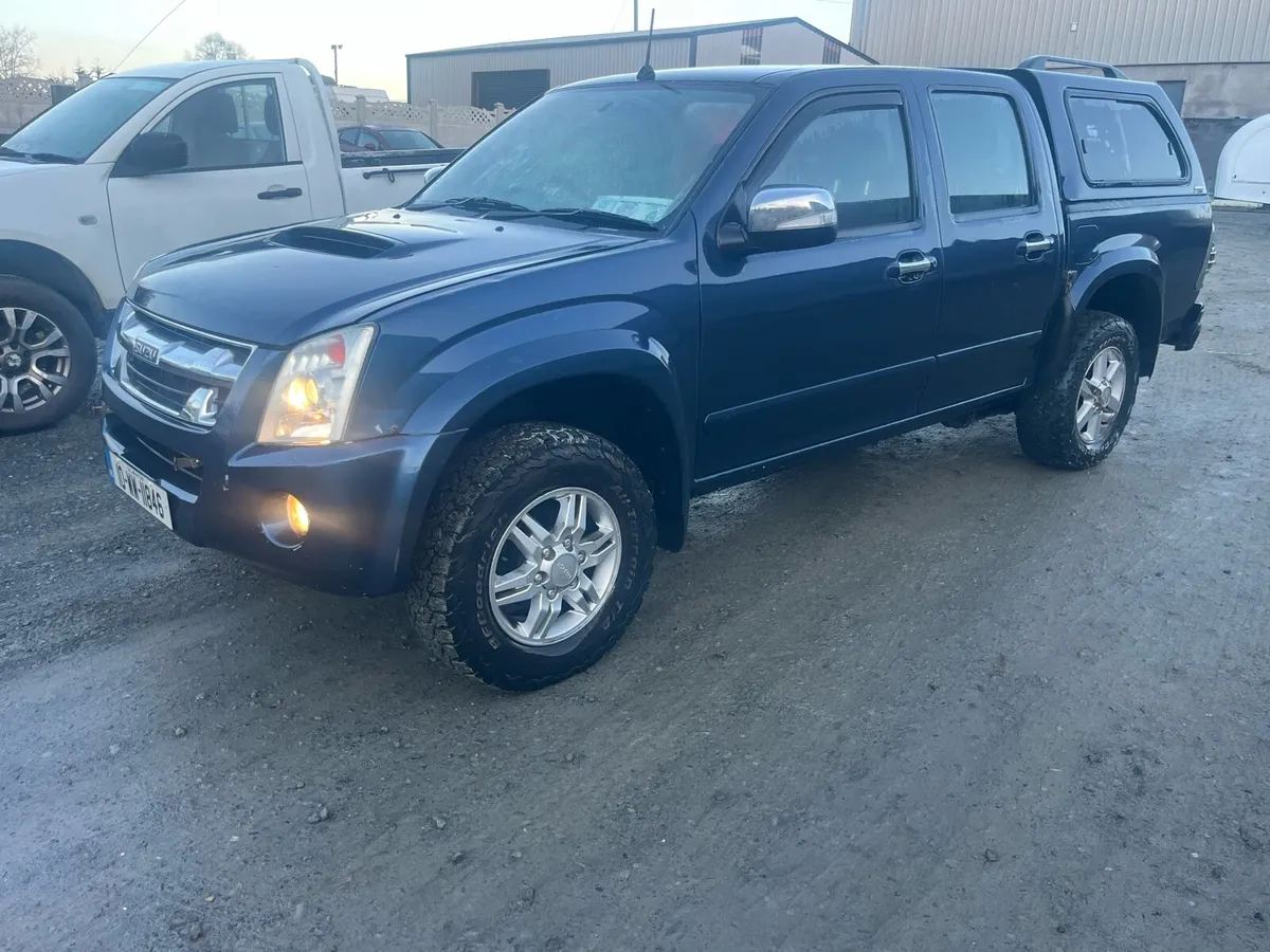 2010 izuz d-max *new doe*NEEDS CLUTCH - Image 2