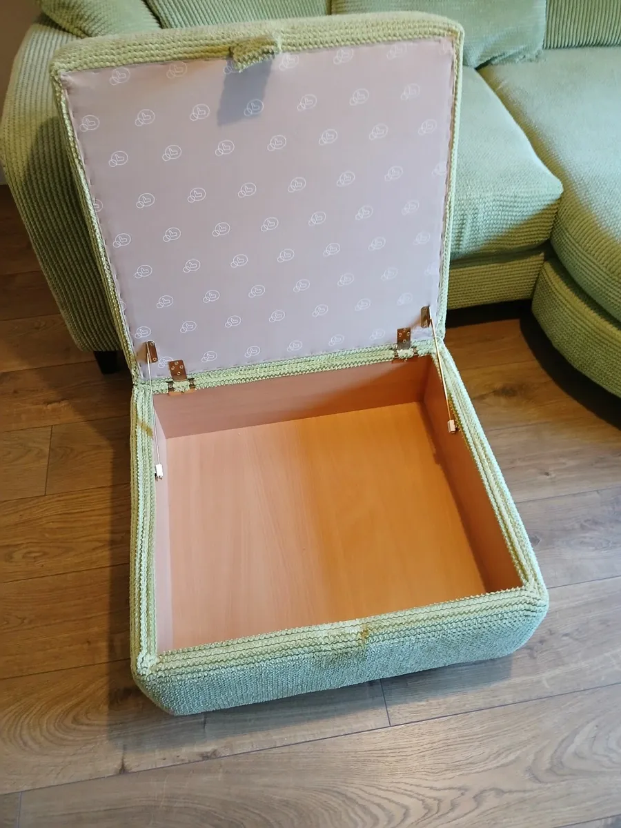 IMMACULATE SOFA/SETTEE/COUCH - Image 3