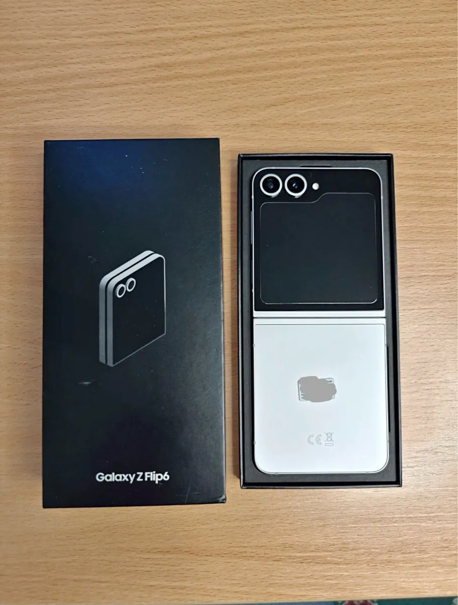 Samsung Galaxy Z Flip 6 512GB /12GB/512GB silver - Image 4
