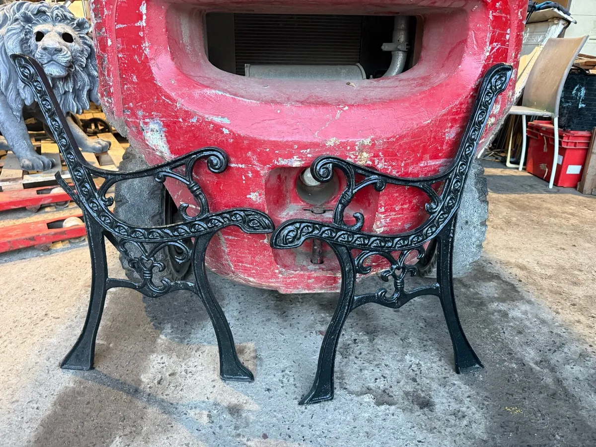 3 pairs of summer seat ends - Image 3