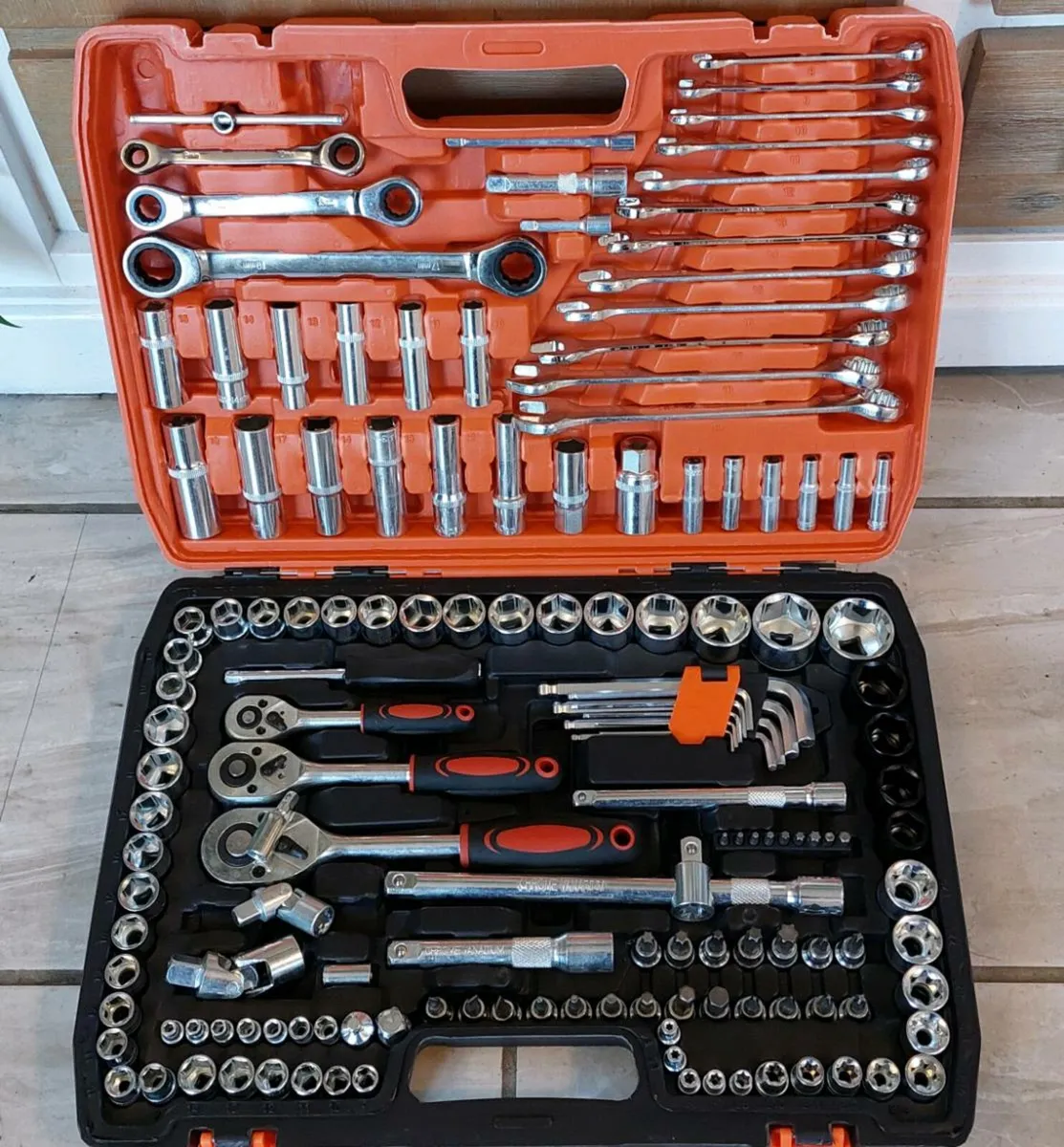 151 Piece Chrome Vanidium Socket Set €95 - Image 1