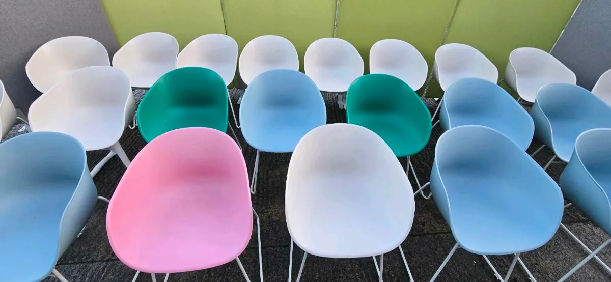 Lumi sled chairs  x 21(ex showroom) - Image 3