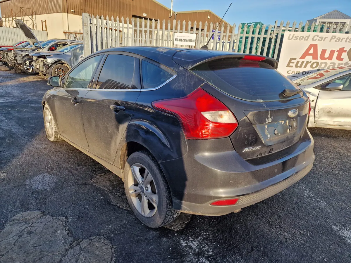14 FORD FOCUS  1.6TDCI MANUAL FOR BREAKING - Image 4